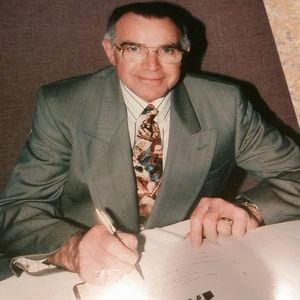 Meet your Posher, Benoit